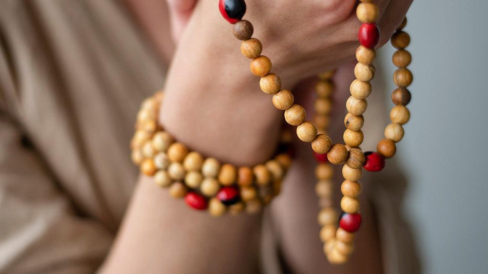 Discover Luna Sundara's Palo Santo Jewelry - Luna Sundara