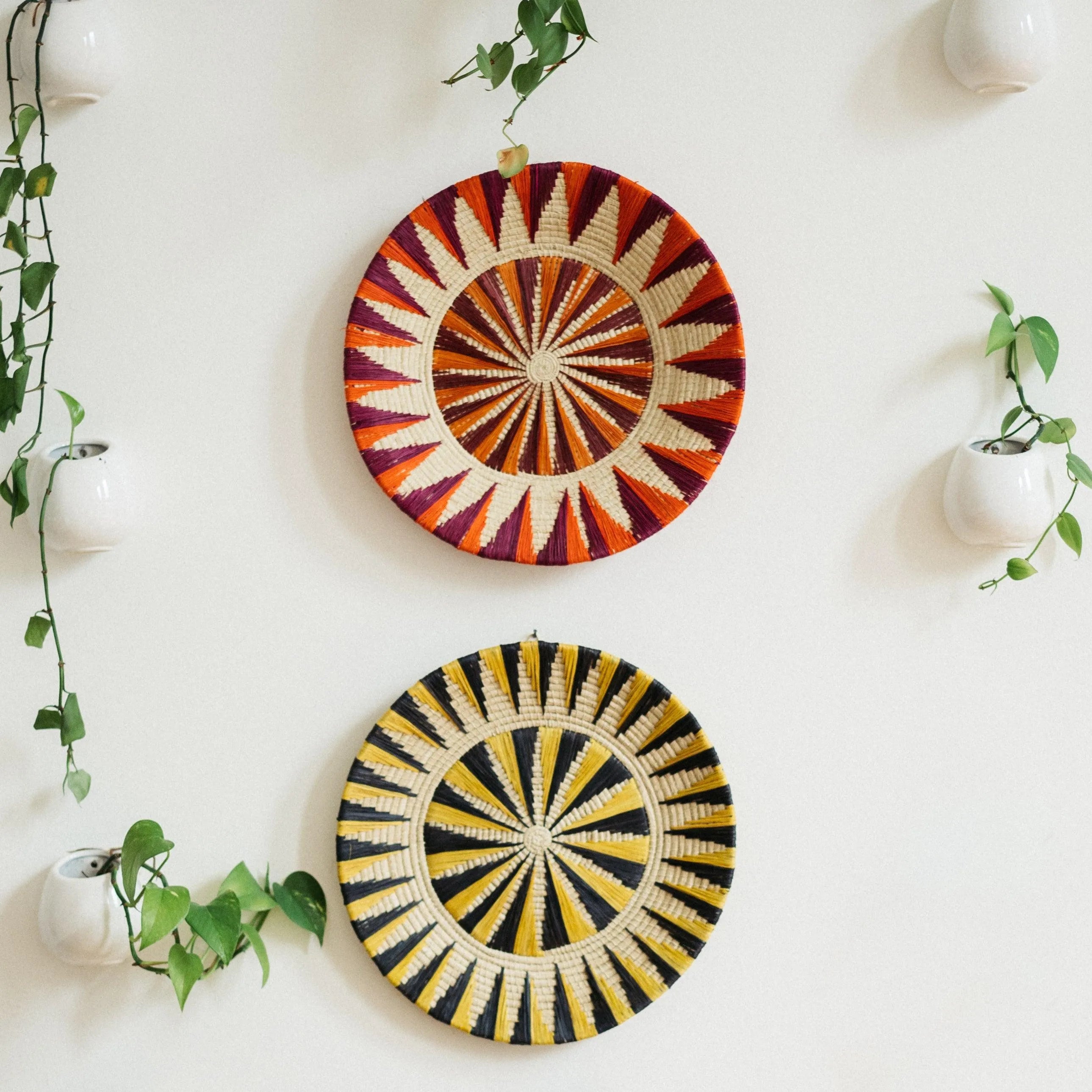 chambira-wall-basket-from-peru-luna-sundara-1 - Luna Sundara