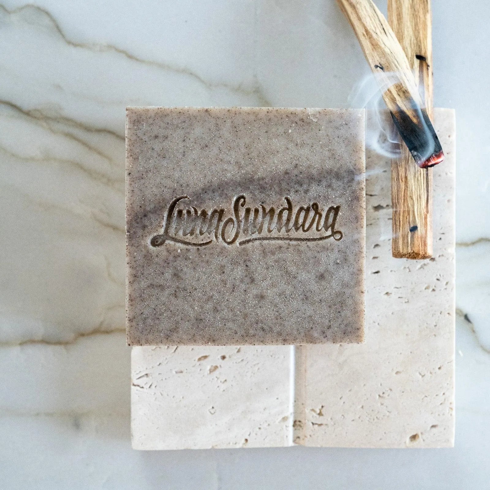 palo-santo-soap-infused-moisturizing-exfoliating-soap-bar-vegan-luna-sundara-5 - Luna Sundara